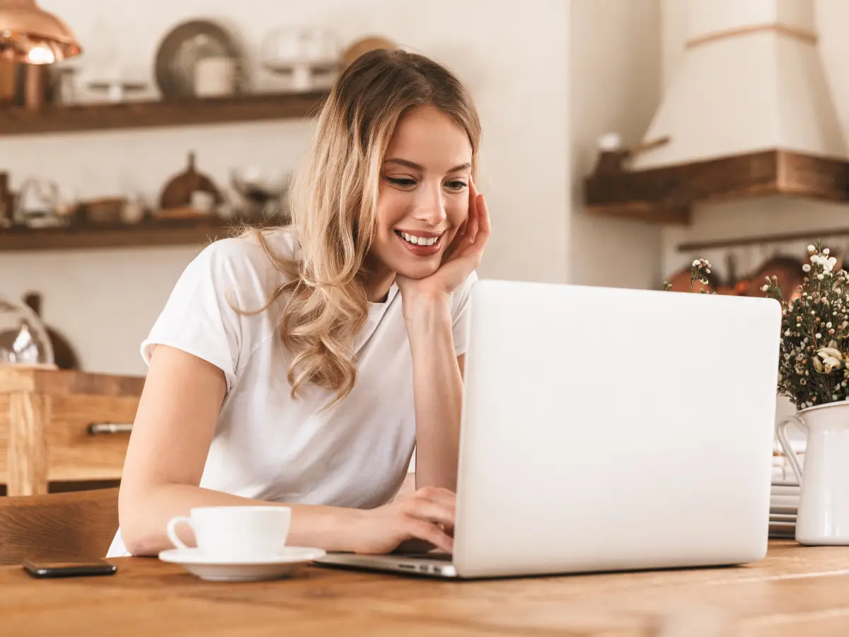 9 types of online therapy and how they are important in your healing process Read more about the article 9 types of online therapy and how they are important in your healing process