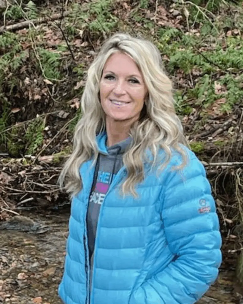Michele Thomas bio